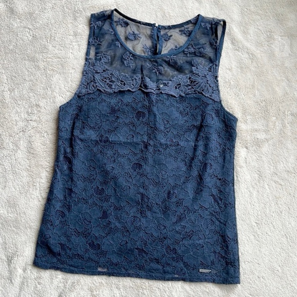 Gilly Hicks Hollister Floral Lace Tank